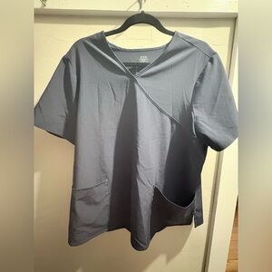 Women’s Scrub-Style V-Neck Shirt in Navy